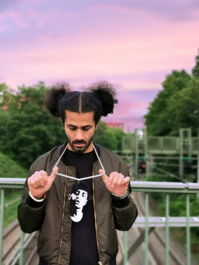 Jear Perry Jear Perry