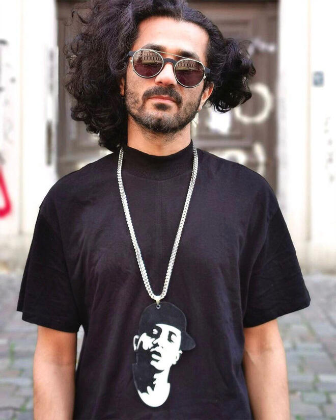 Jear Perry Jear Perry